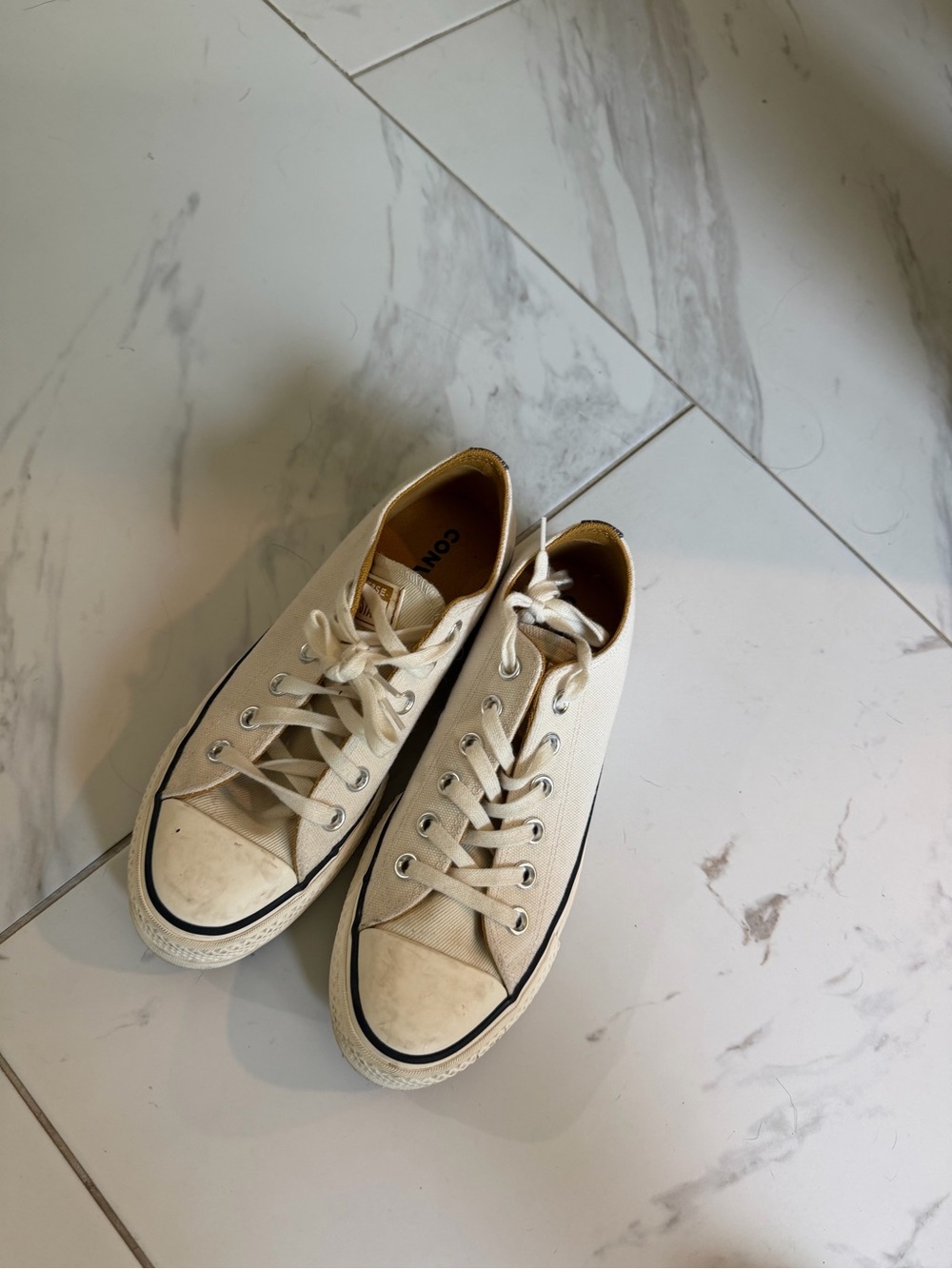 Converse Low-Top platform All Stars Canvas Sneakers in Cream with Black Trim